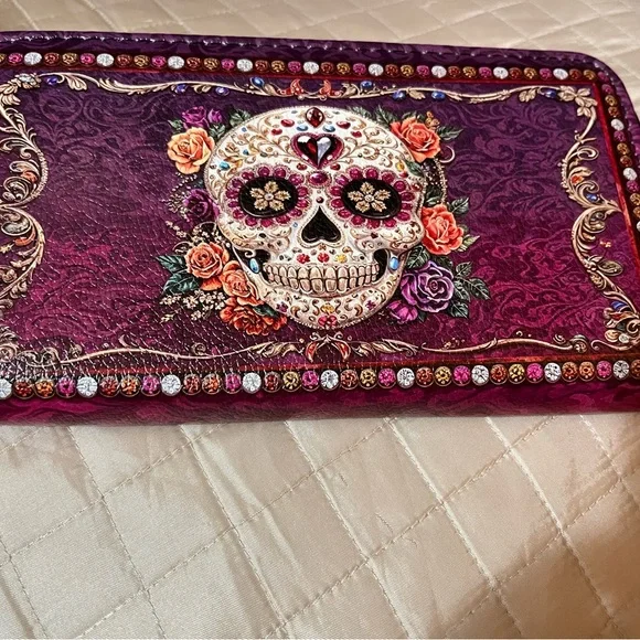 Embellished Skull Design Wristlet - Picture 2 of 4